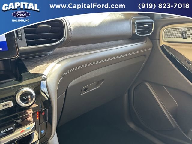 Certified 2023 Ford Explorer Platinum w/ Class IV Trailer Tow Package image 27