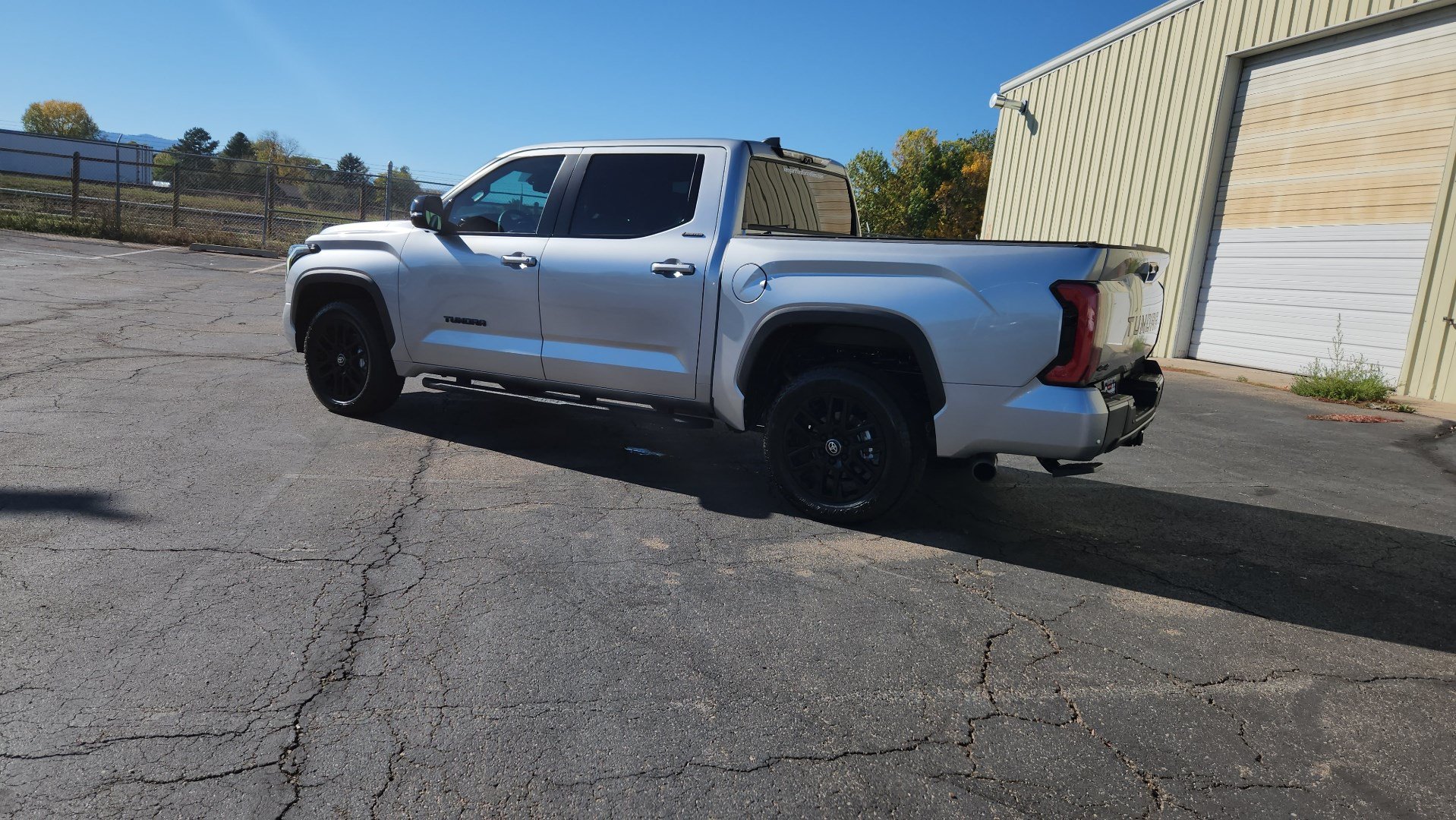Used 2026 Toyota Tundra Limited AWD/4WD image 8