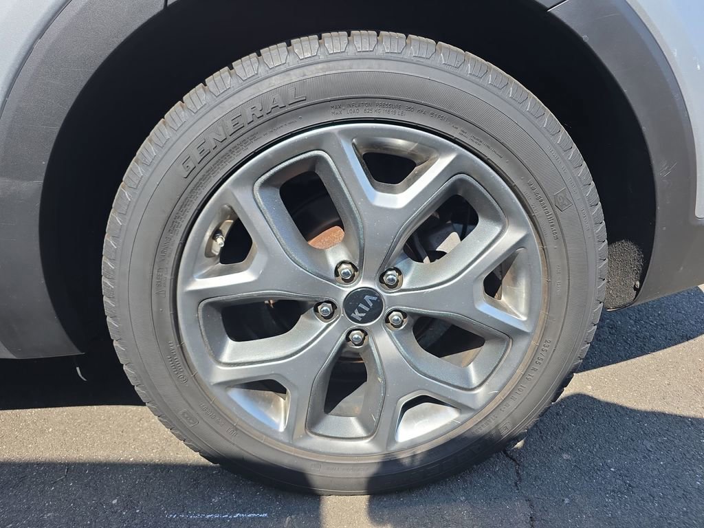 Used 2019 Kia Sorento EX AWD/4WD image 18