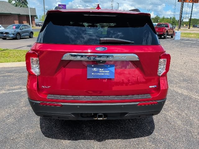 Certified 2020 Ford Explorer XLT w/ Comfort Package AWD/4WD image 6
