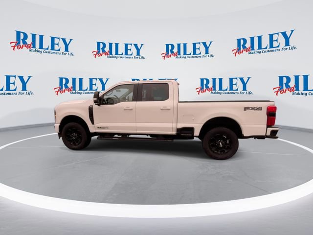 Certified 2024 Ford F350 Lariat w/ Lariat Ultimate Package AWD/4WD image 3