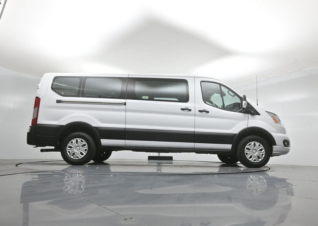 Certified 2022 Ford Transit 350 XLT RWD image 11