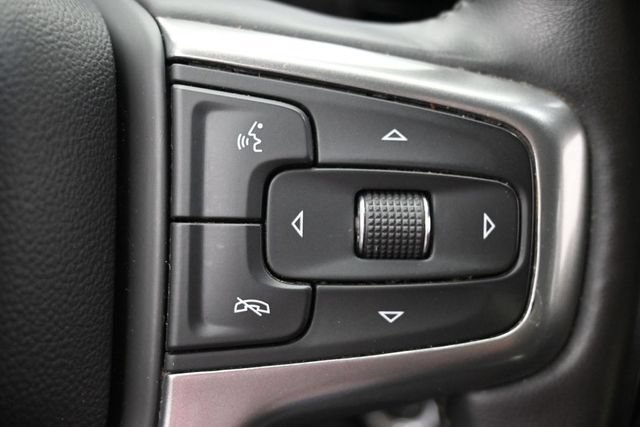 Used 2025 Chevrolet Silverado 1500 LT AWD/4WD image 18