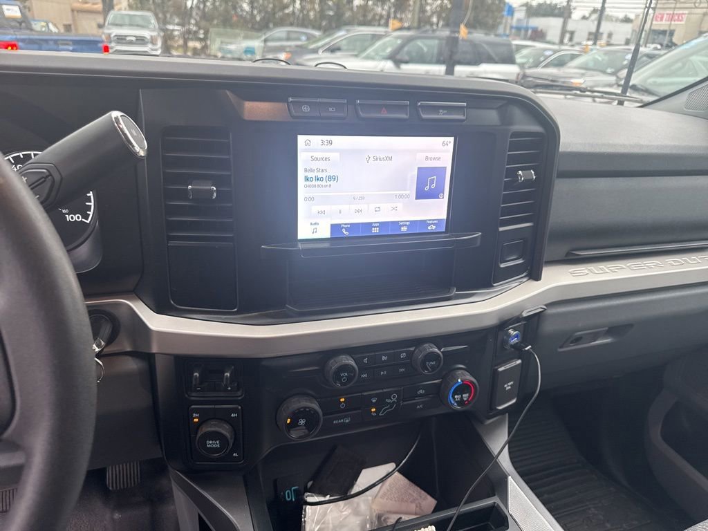 Certified 2023 Ford F350 XLT w/ 360-Degree Camera Package image 18