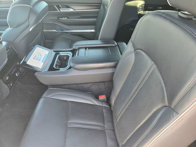 Used 2024 Jeep Grand Wagoneer L Series II w/ Quick Order Packagew 28T AWD/4WD image 9