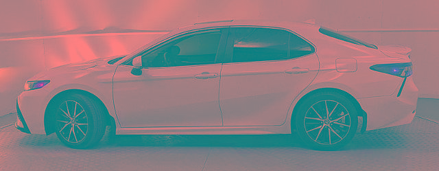 Used 2023 Toyota Camry SE w/ Audio Upgrade Package image 5