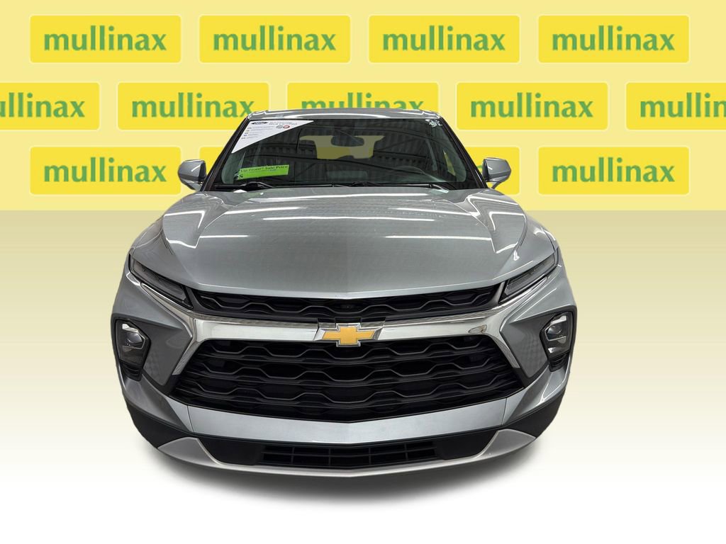Used 2023 Chevrolet Blazer LT w/ Driver Confidence Package FWD image 15