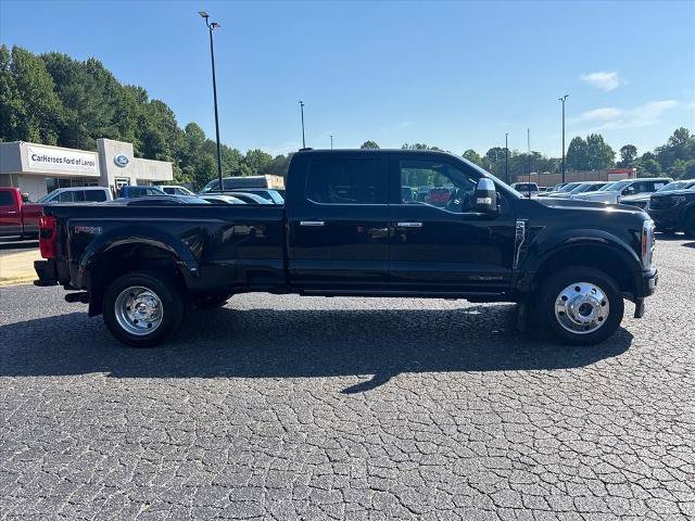 Certified 2023 Ford F450 Platinum w/ FX4 Off-Road Package AWD/4WD image 9