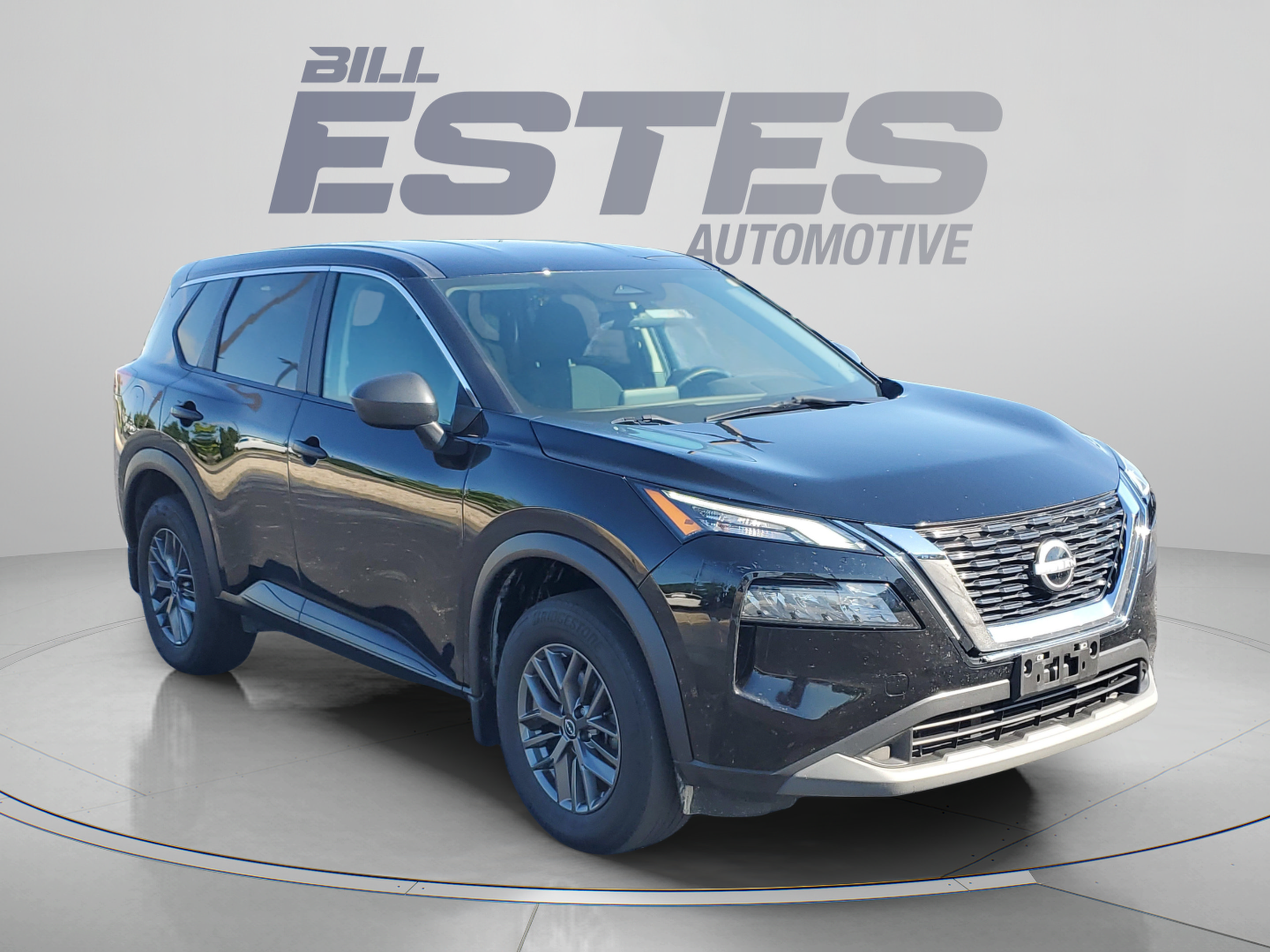 Used 2023 Nissan Rogue S FWD image 5