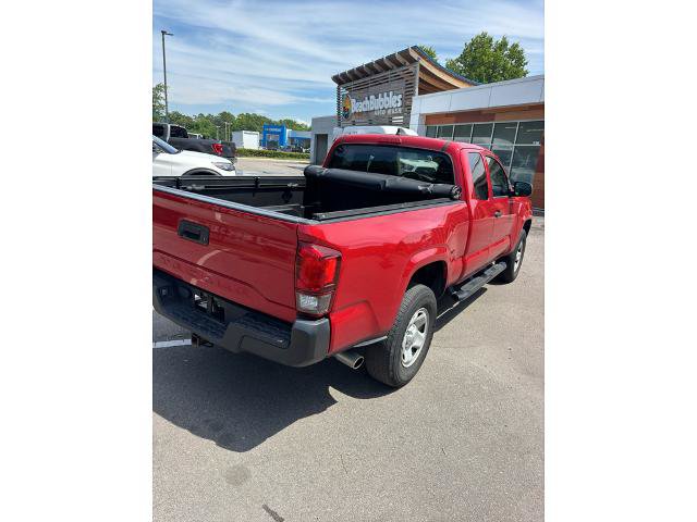 Used 2022 Toyota Tacoma SR RWD image 3