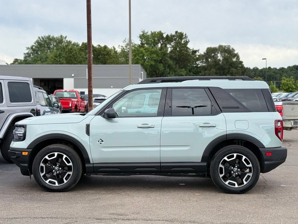 Certified 2023 Ford Bronco Sport Outer Banks w/ Tech Package AWD/4WD image 37