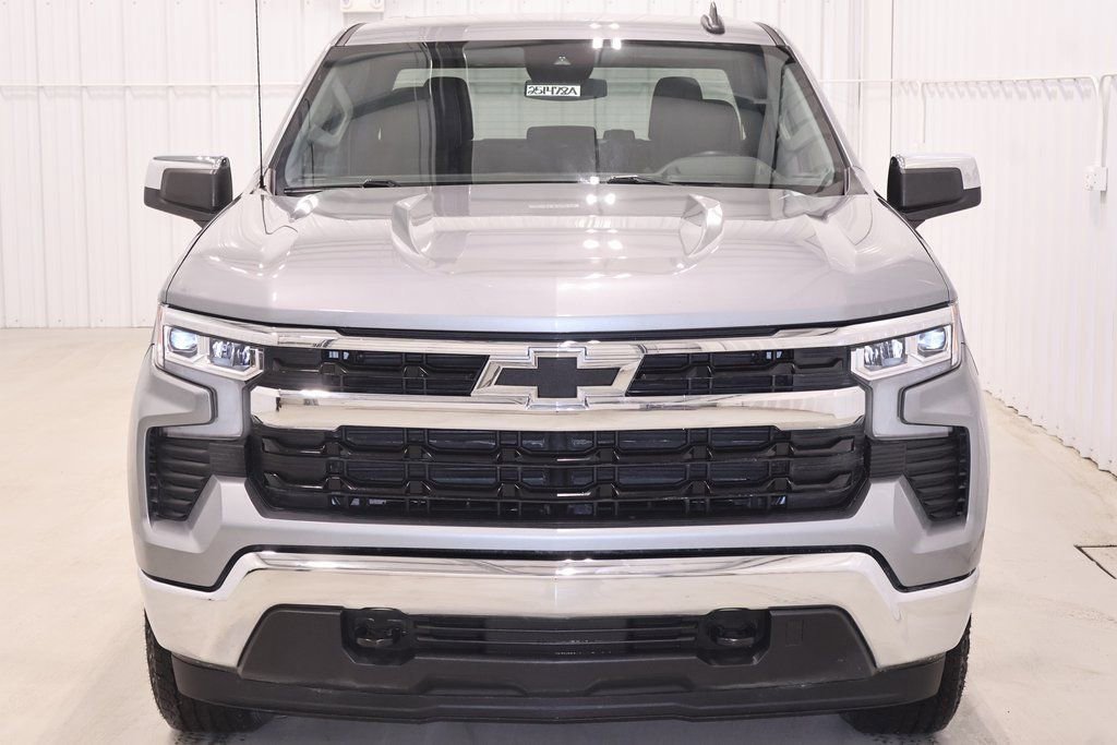 Used 2024 Chevrolet Silverado 1500 LT image 12