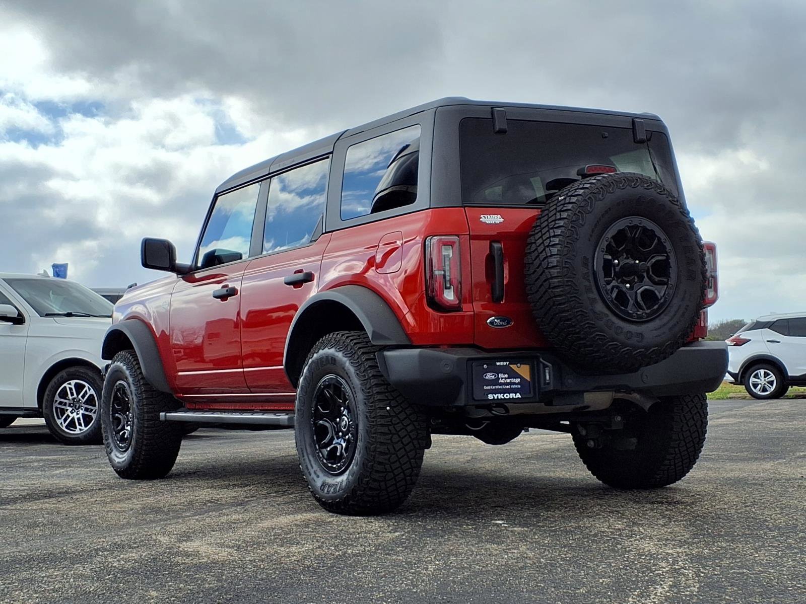 Certified 2024 Ford Bronco Wildtrak image 5