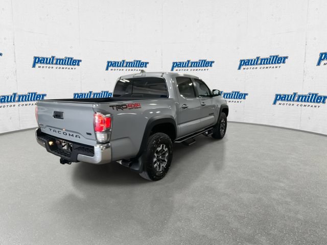 Used 2021 Toyota Tacoma TRD Off-Road w/ Blackout Package (TMS) AWD/4WD image 11