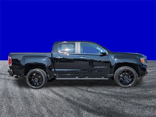 Used 2022 GMC Canyon Denali w/ Denali Black Edition Package image 3