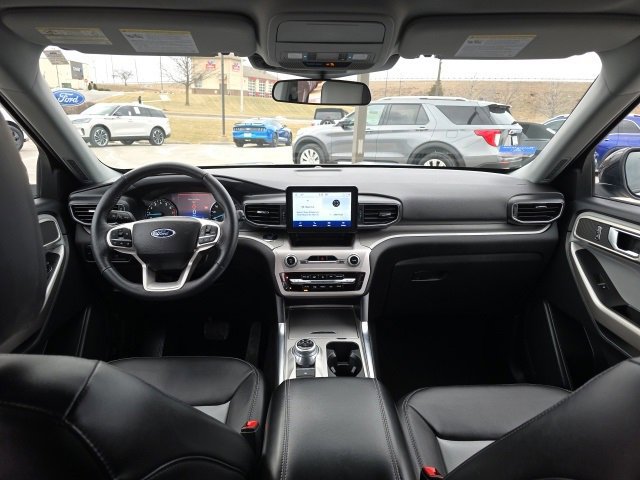 Certified 2023 Ford Explorer XLT w/ Equipment Group 202A image 14