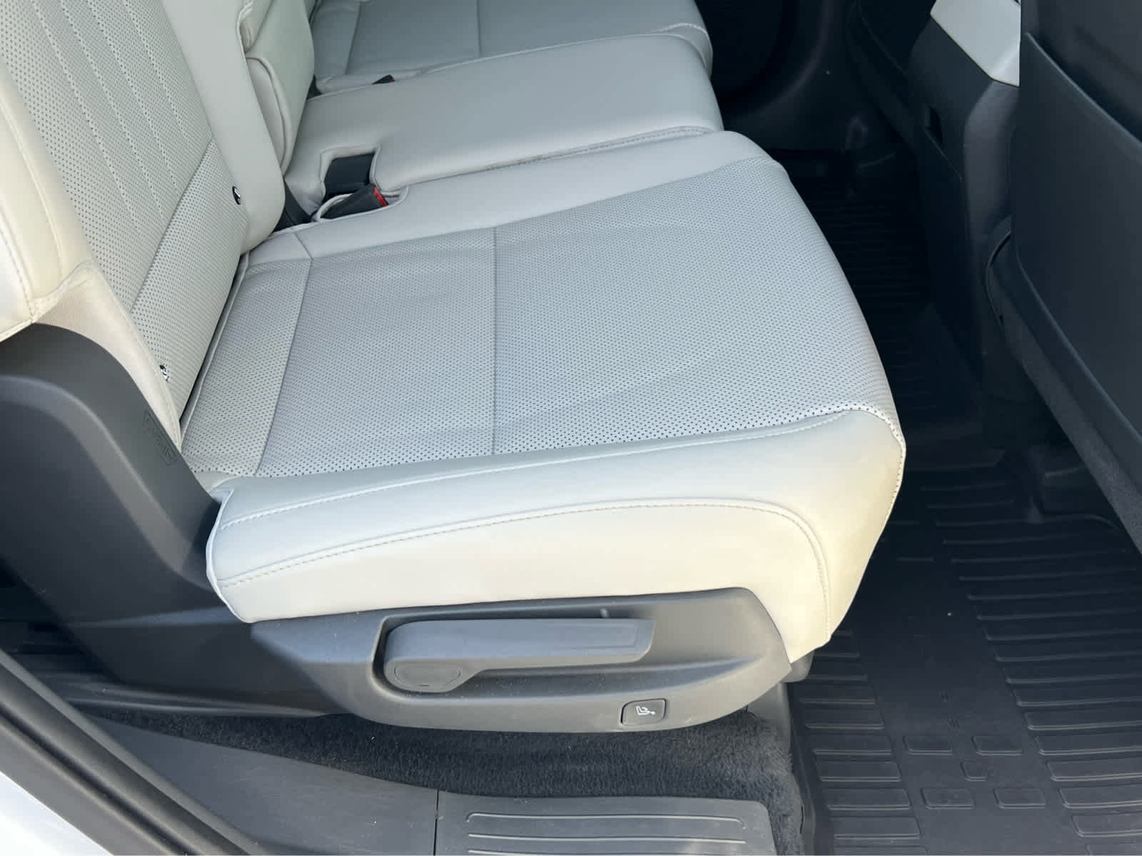 Used 2024 Hyundai Santa Fe SEL AWD/4WD image 21