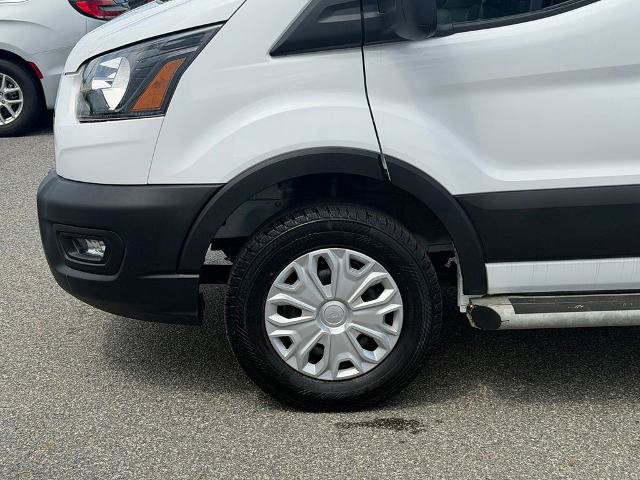 Certified 2025 Ford Transit 250 Low Roof w/ Exterior Upgrade Package RWD image 27