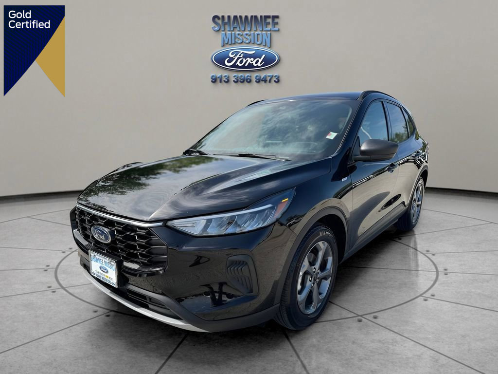 Certified 2025 Ford Escape ST-Line image 1