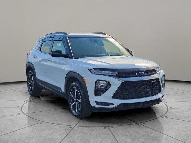 Used 2022 Chevrolet TrailBlazer RS w/ Sun and Liftgate Package AWD/4WD image 13