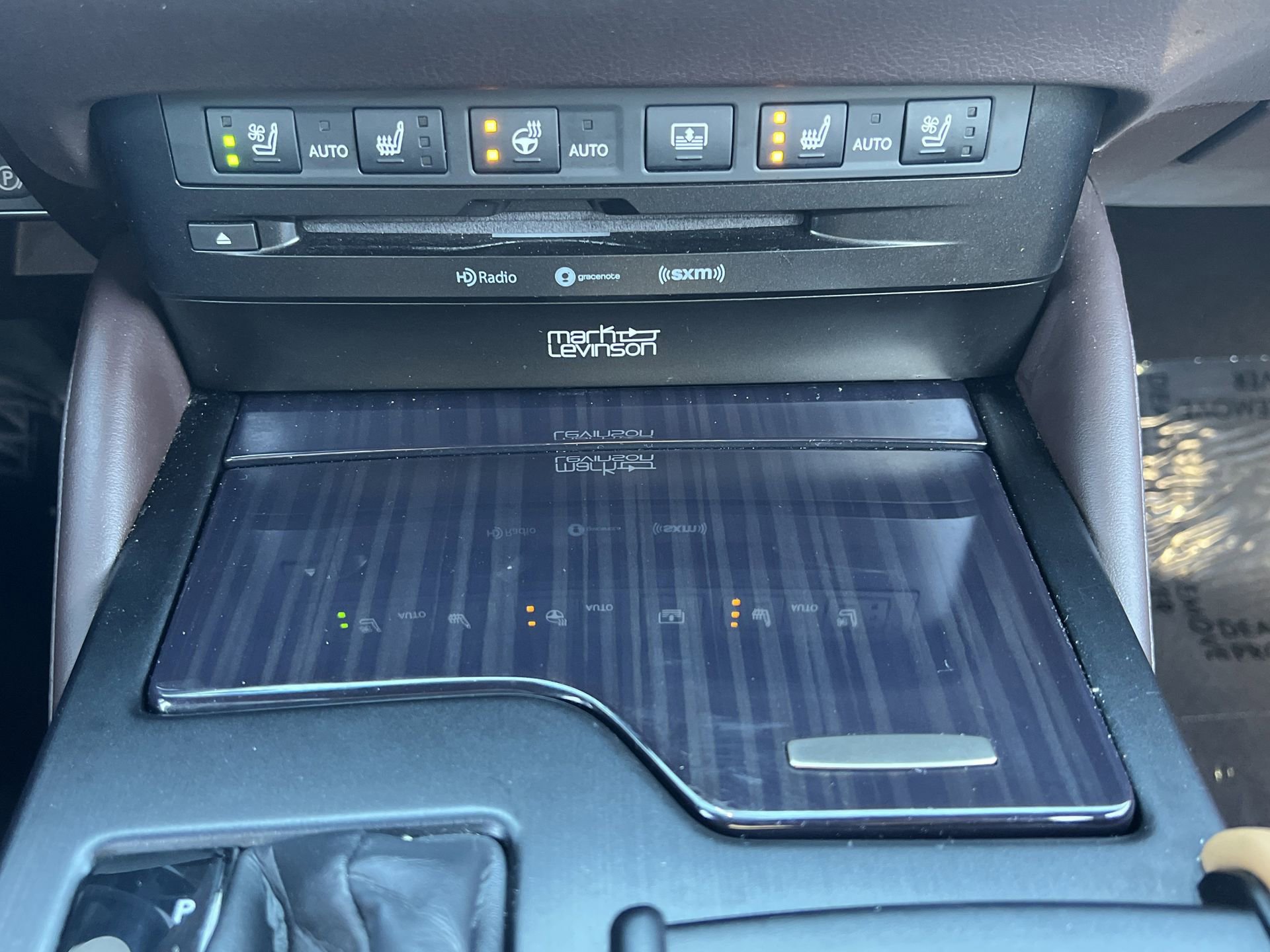 Used 2019 Lexus ES 350 image 10