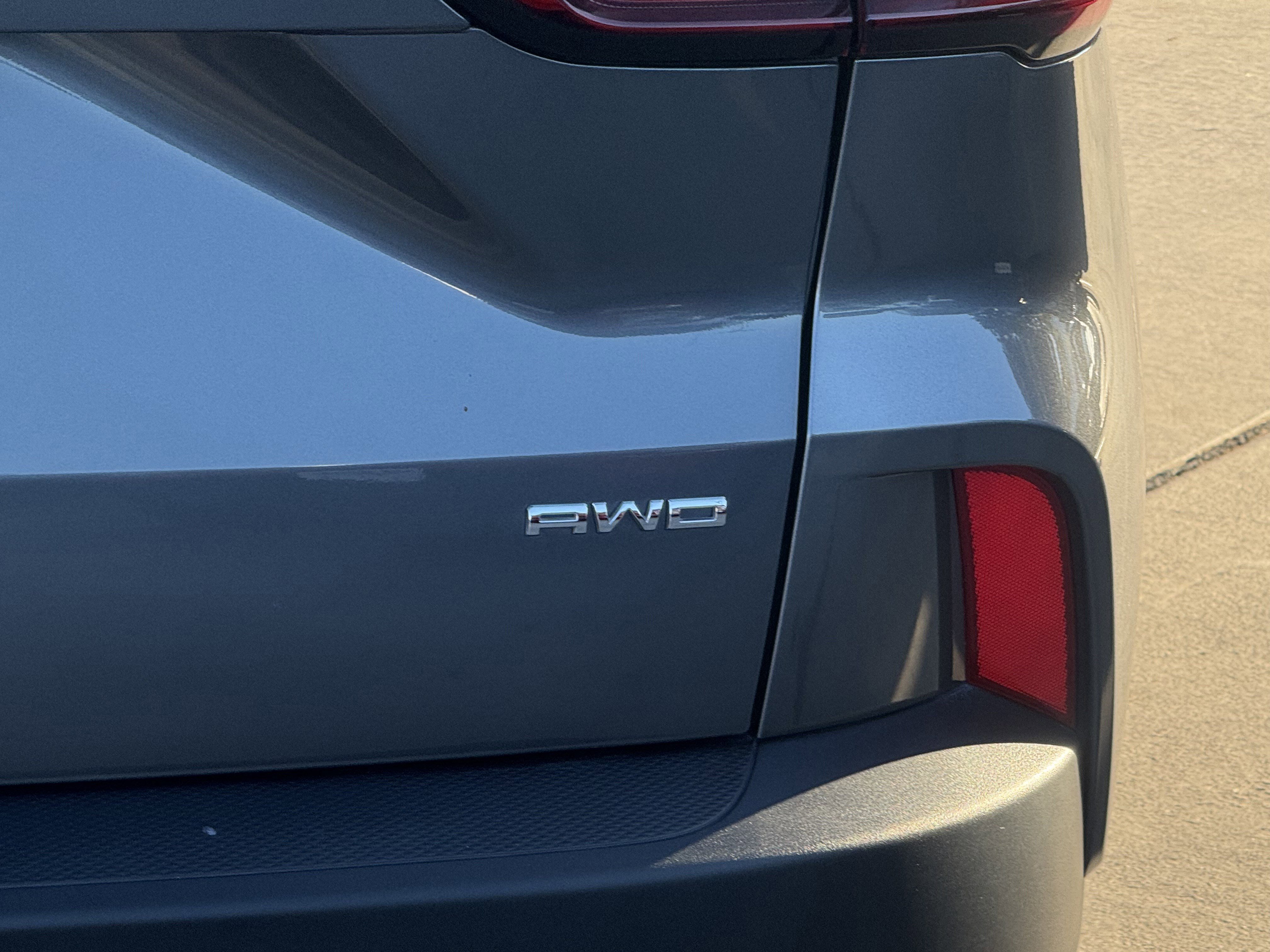 Certified 2025 Ford Escape ST-Line image 9