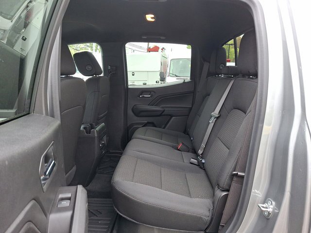 Used 2024 Chevrolet Colorado LT w/ LT Convenience Package AWD/4WD image 12