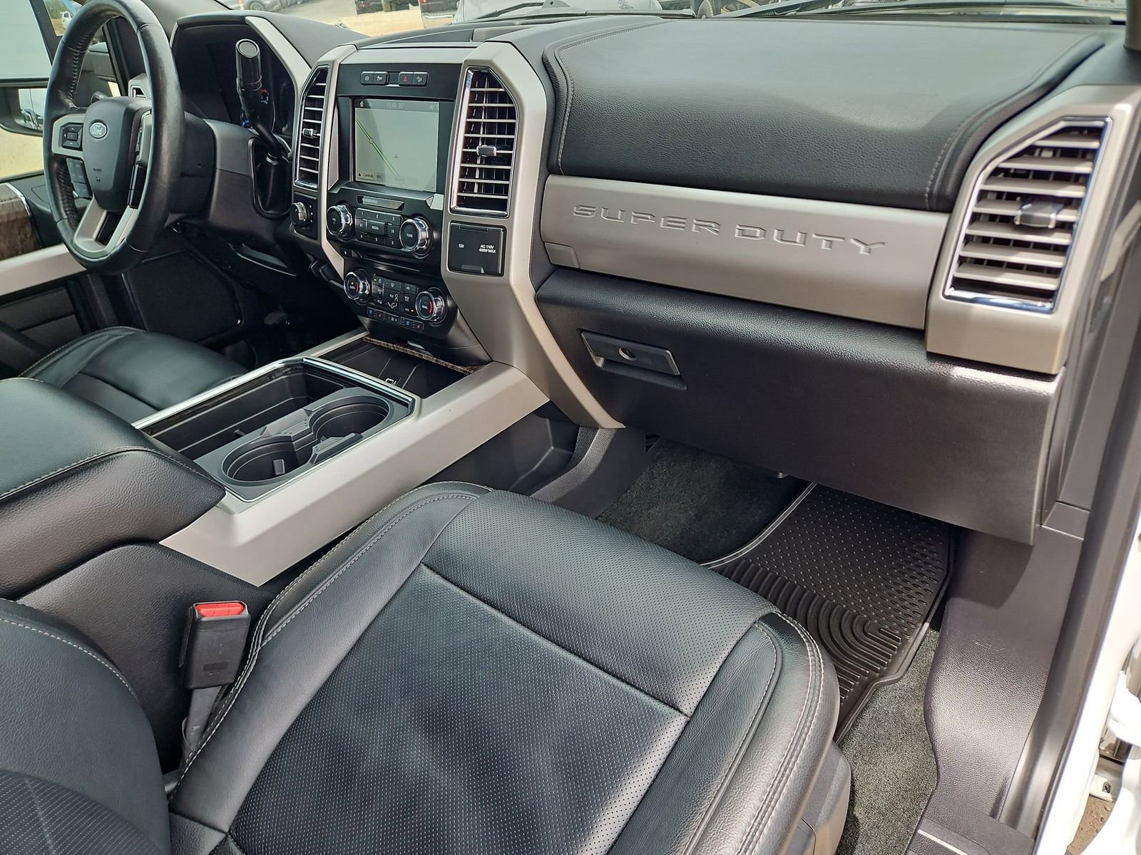 Certified 2017 Ford F250 Lariat w/ Lariat Ultimate Package AWD/4WD image 28