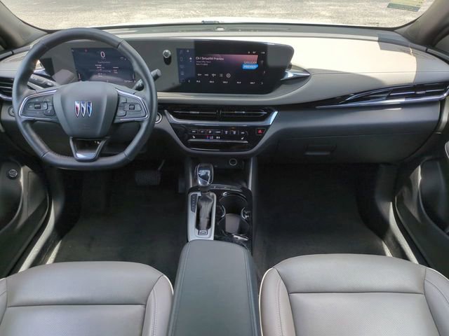 Used 2025 Buick Envista Avenir FWD image 17