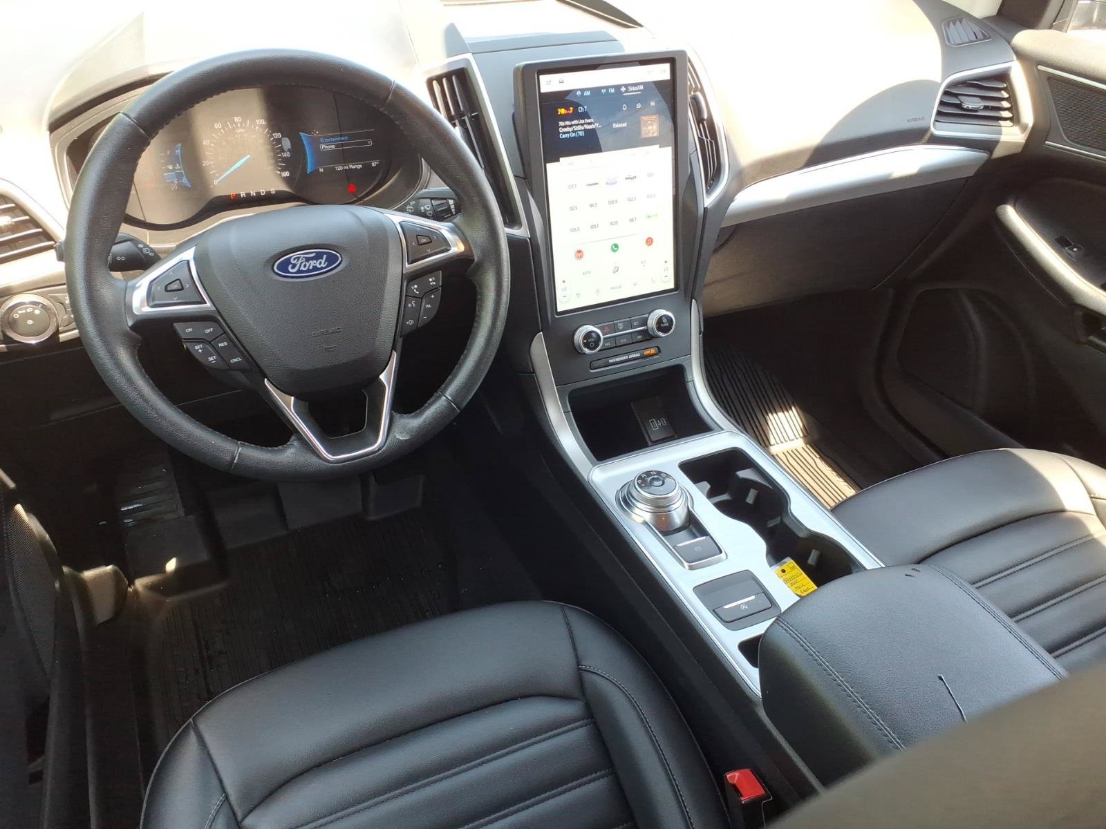 Certified 2022 Ford Edge SEL w/ Convenience Package AWD/4WD image 6