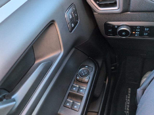 Certified 2024 Ford Bronco Sport Outer Banks AWD/4WD image 29