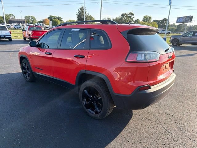 Used 2021 Jeep Cherokee Latitude Plus FWD image 5