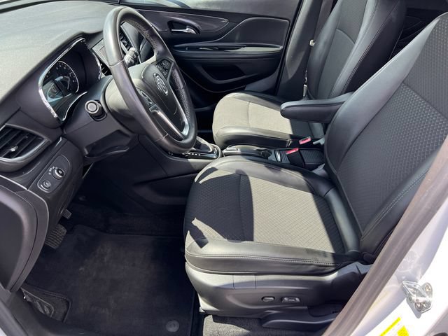 Used 2021 Buick Encore Preferred w/ Safety Package AWD/4WD image 22