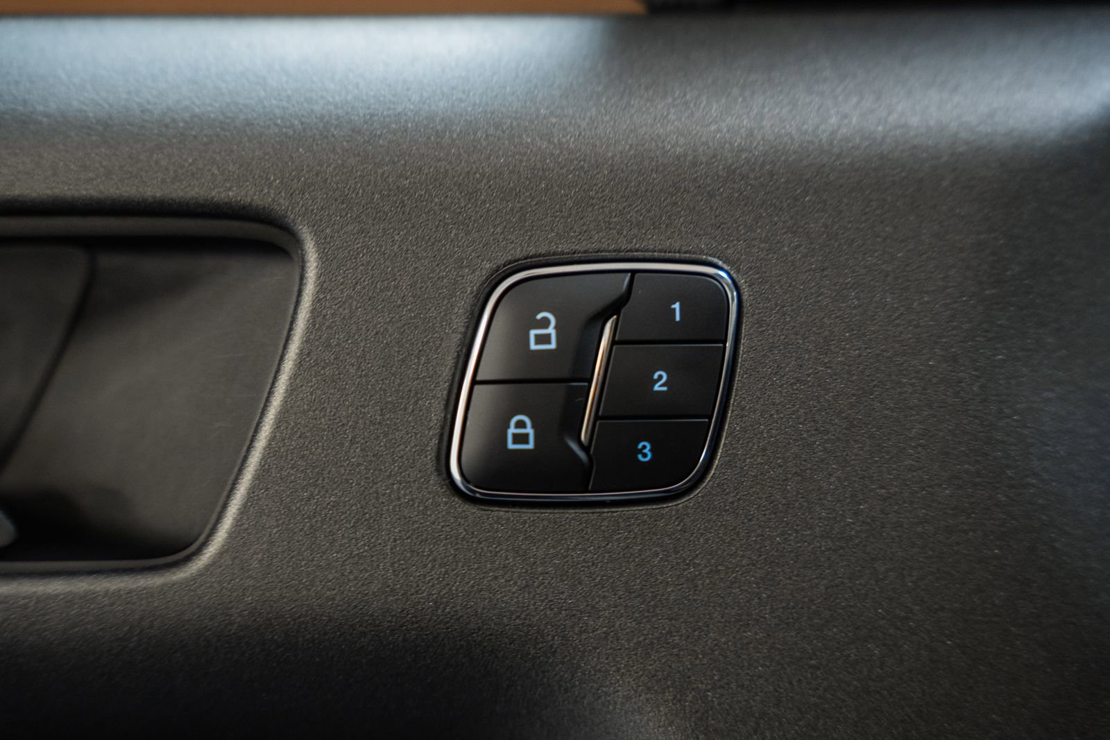 Certified 2025 Ford Bronco Sport Outer Banks w/ Outer Banks Tech Package+ image 41