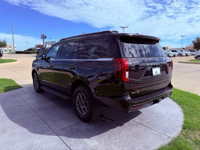 Certified 2026 Ford Expedition Active RWD image 5