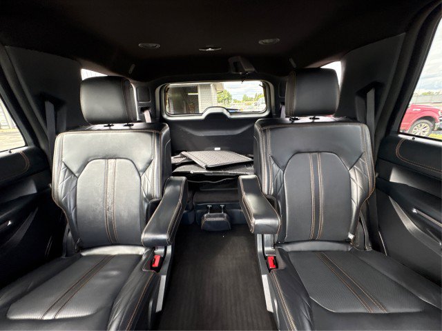 Certified 2024 Ford Expedition Platinum AWD/4WD image 14