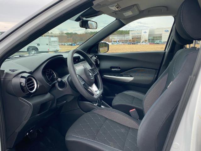 Used 2020 Nissan Kicks SV image 14