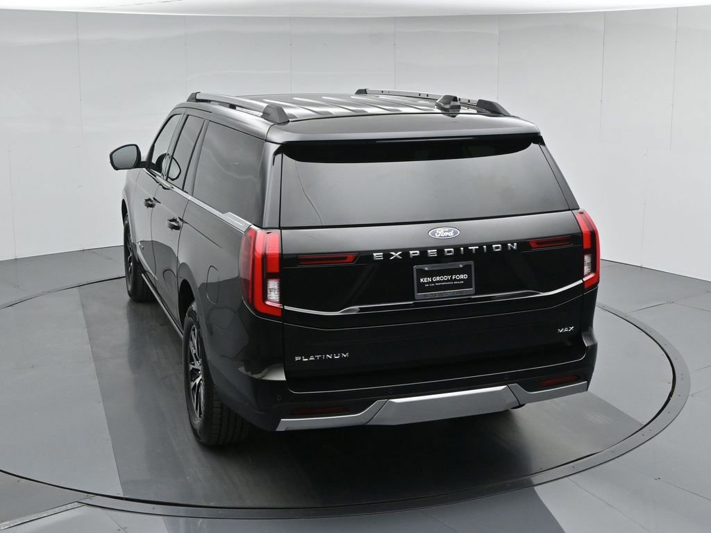 Certified 2025 Ford Expedition Max Platinum image 19