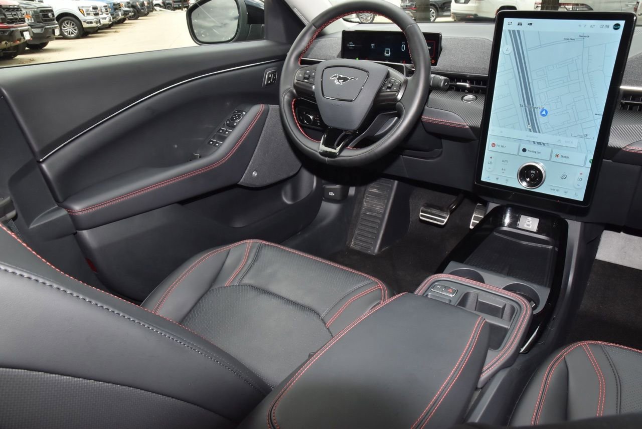 Certified 2025 Ford Mustang Mach-E Premium w/ Sport Appearance Package AWD/4WD image 15