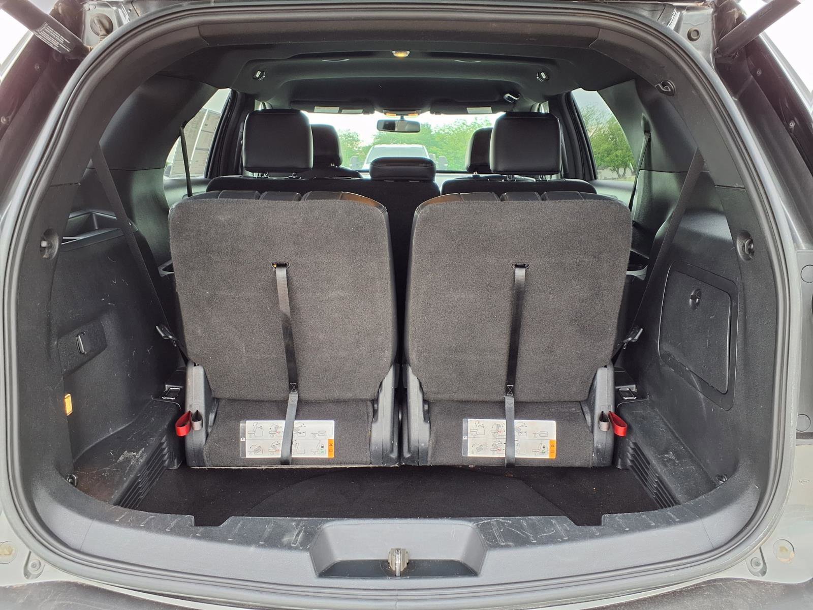 Certified 2017 Ford Explorer XLT w/ Equipment Group 202A FWD image 12