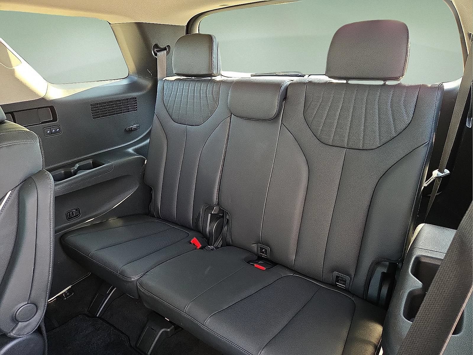 Used 2025 Hyundai Palisade Limited AWD/4WD image 10