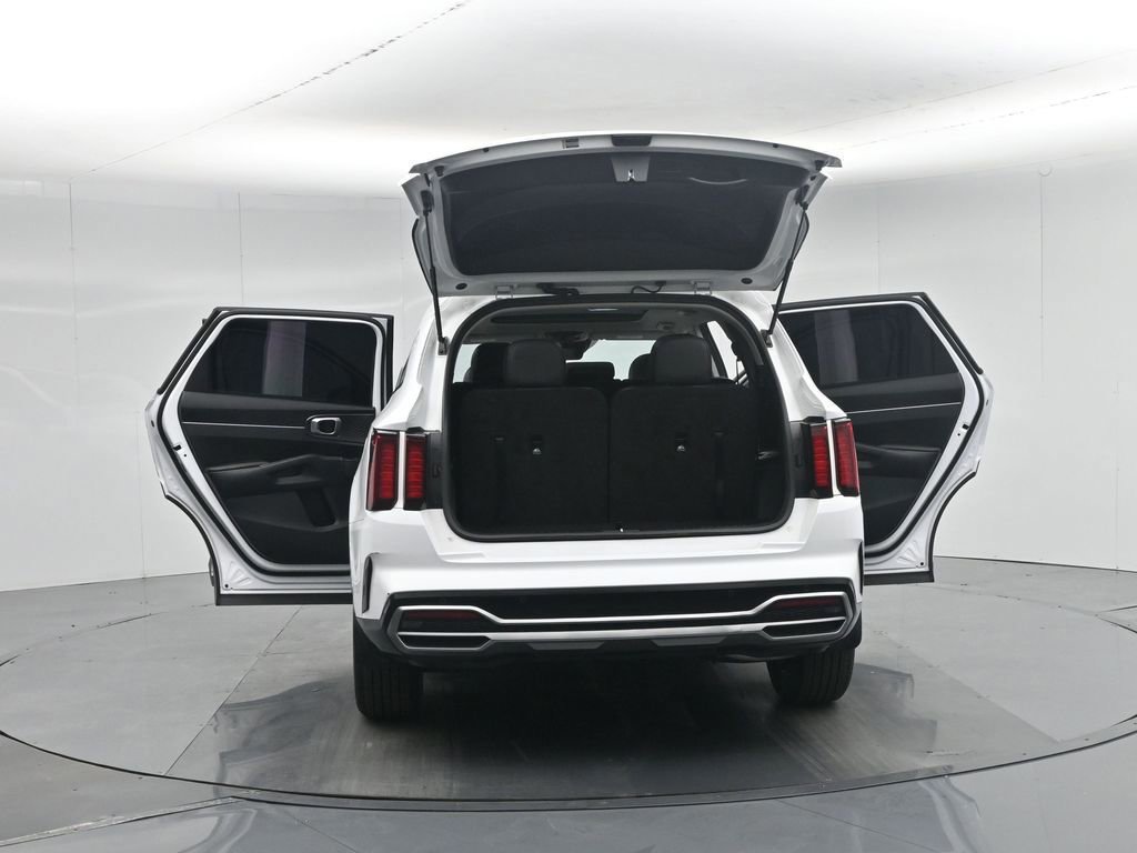 Used 2023 Kia Sorento S w/ Panoramic Sunroof Package image 61