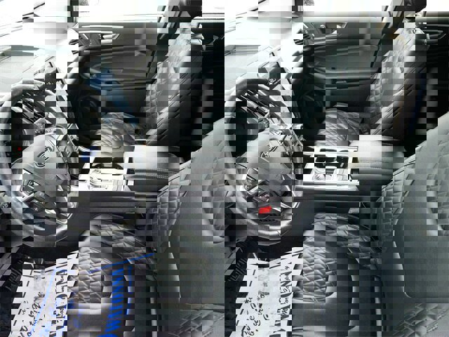 Certified 2024 Ford Edge Titanium image 5