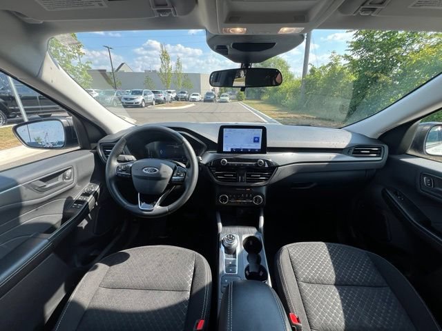 Certified 2023 Ford Escape Active AWD/4WD image 15