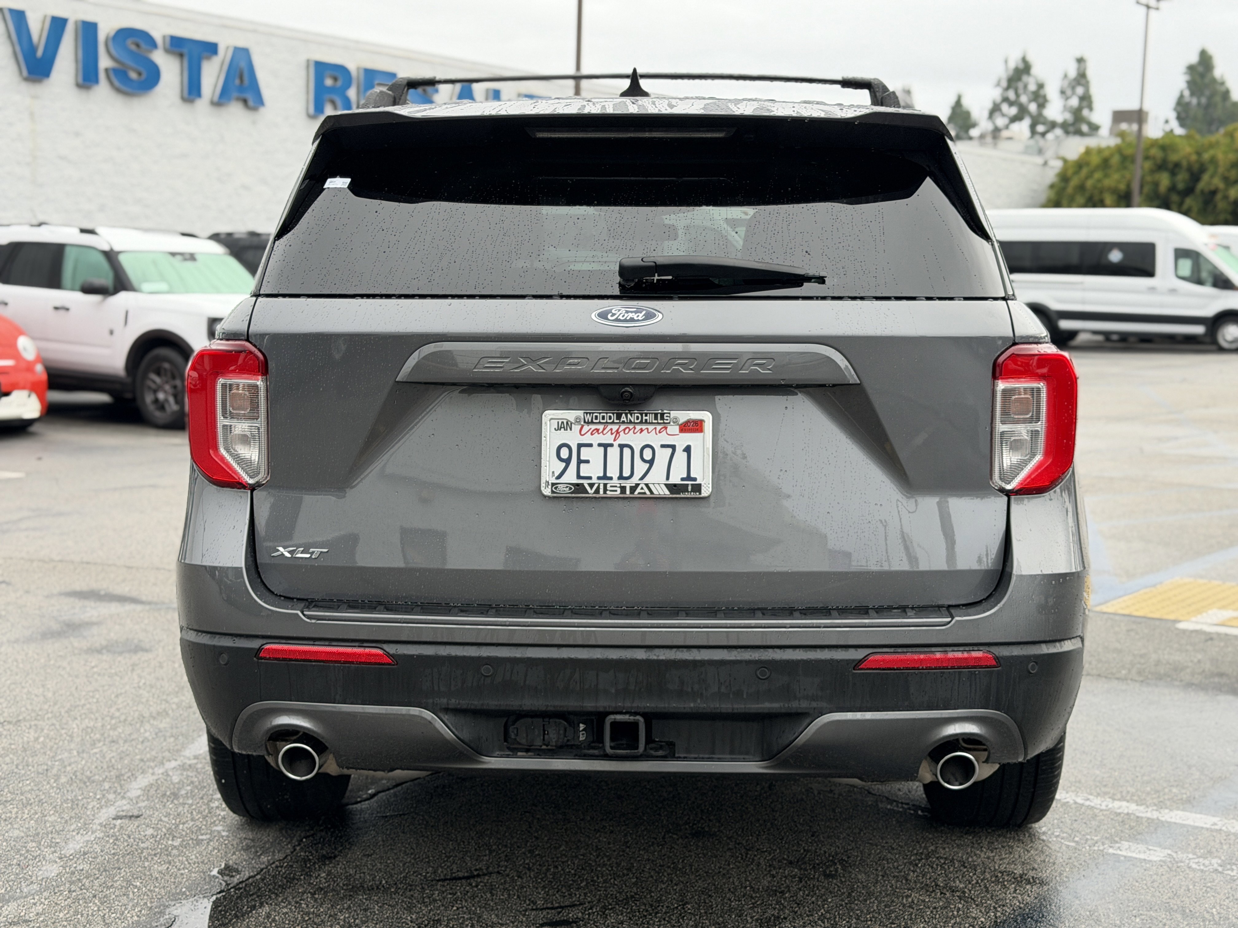 Certified 2022 Ford Explorer XLT w/ Equipment Group 202A image 4