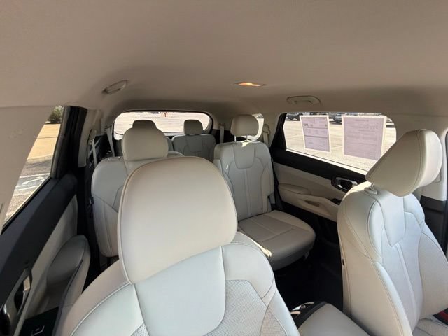 Used 2024 Kia Sorento EX FWD image 26