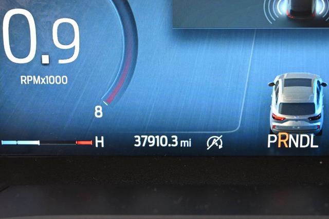 Certified 2023 Ford Escape Platinum image 38