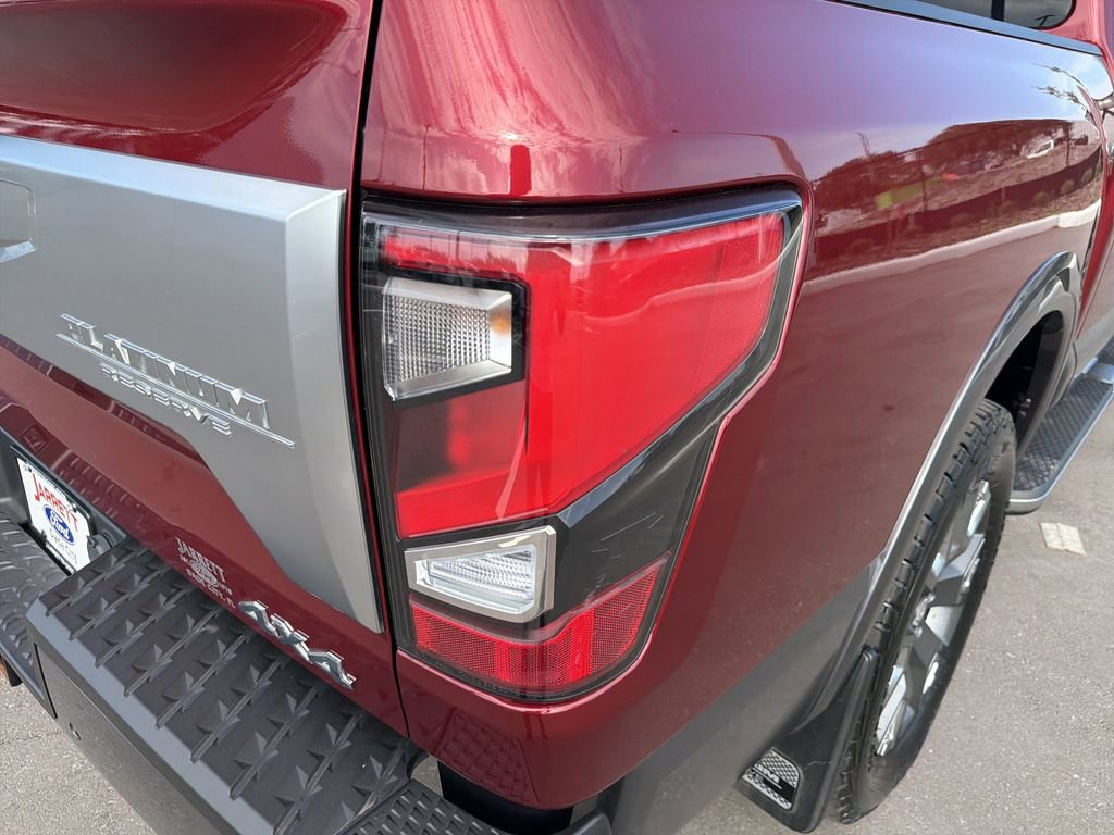 Used 2024 Nissan Titan Platinum Reserve w/ Moonroof Package AWD/4WD image 8