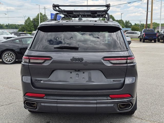 Used 2023 Jeep Grand Cherokee L Summit w/ Advanced Protech Group IV AWD/4WD image 5