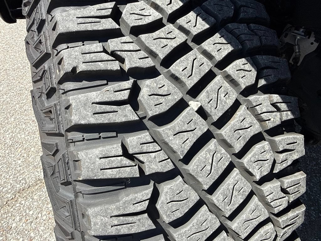 Certified 2024 Ford Bronco Everglades AWD/4WD image 4